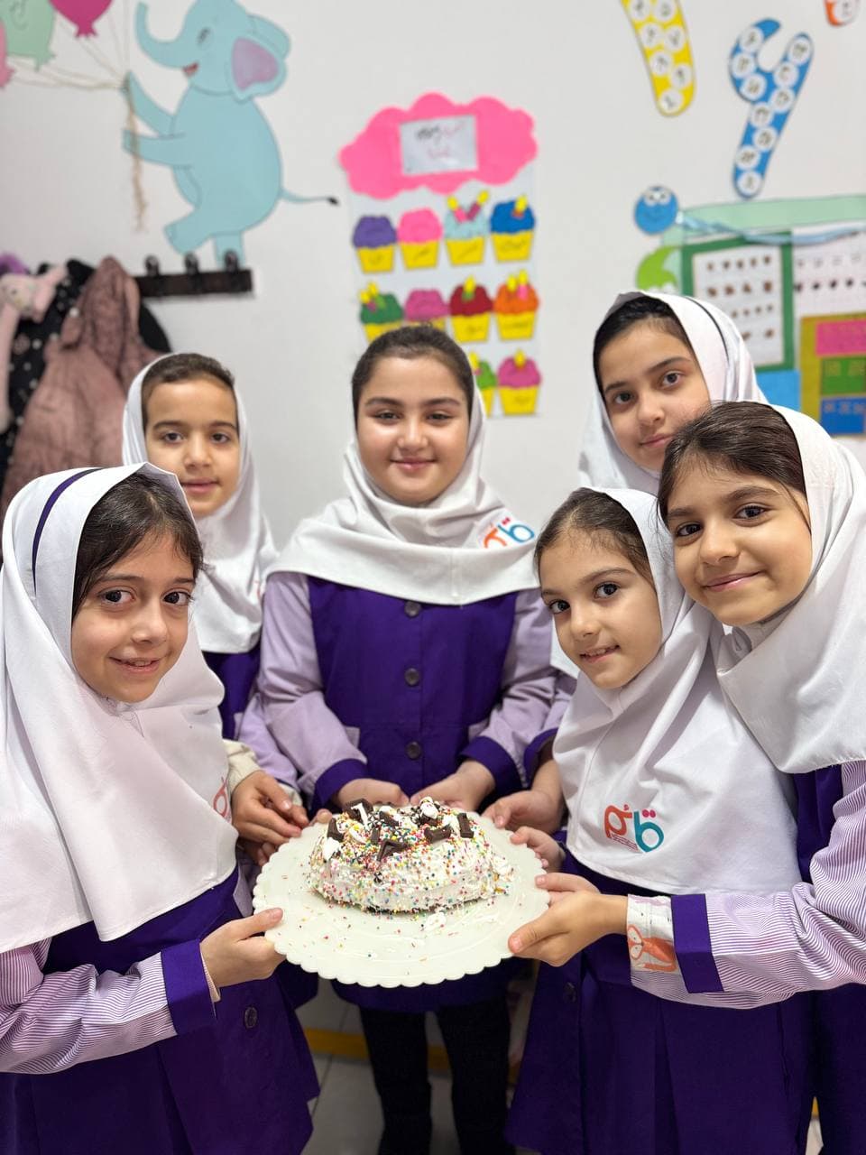 پیش دبستانی و دبستان دخترانه غیر دولتی قائم