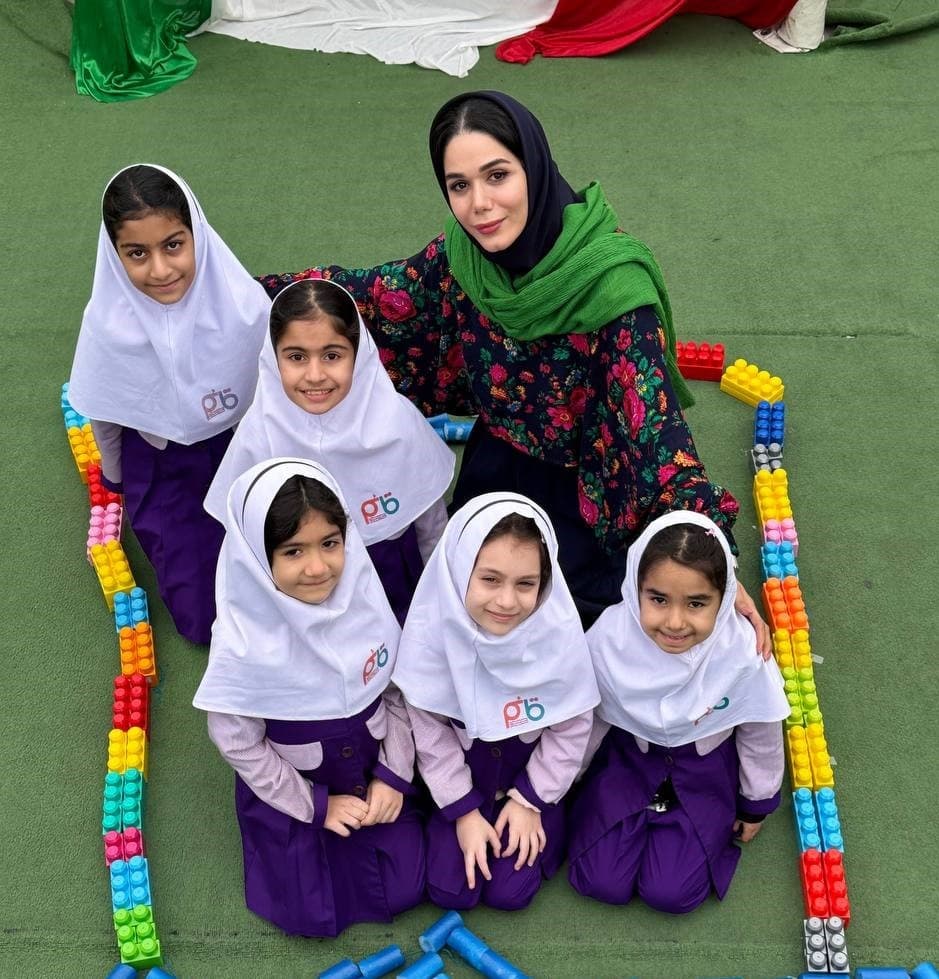 پیش دبستانی و دبستان دخترانه غیر دولتی قائم