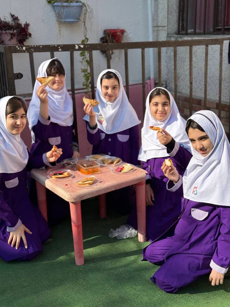 پیش دبستانی و دبستان دخترانه غیر دولتی قائم